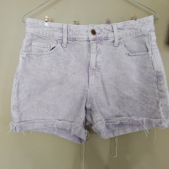 Universal Thread Lavender Jean Shorts - Picture 1 of 10